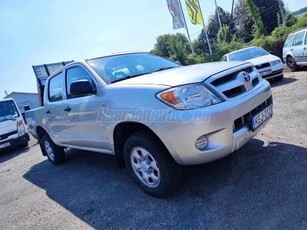 TOYOTA HI LUX Hilux 2.5 D-4D 4x4 Double Comfort 5 személy + plató!!!