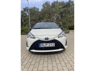 TOYOTA YARIS 1.5 Dual VVT-iE Selection Smart Blue