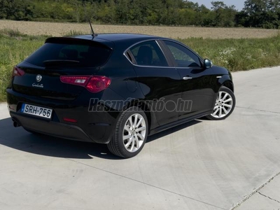 ALFA ROMEO GIULIETTA 1.6 JTDM-2 Progression