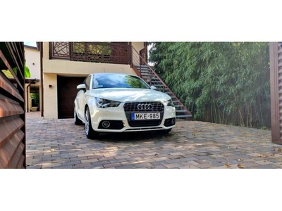 AUDI A1 1.6 TDI DPF Ambition S-tronic