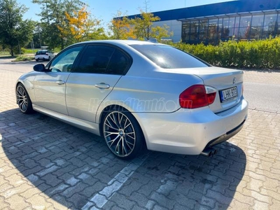 BMW 330i M-pack. Manuál6. r19. Individual