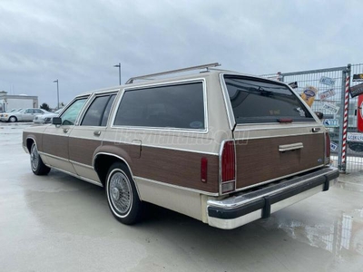 FORD CROWN VICTORIA Country Square Station Wagon V8