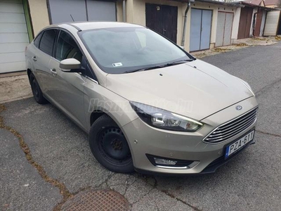 FORD FOCUS 1.0 EcoBoost Titanium S S