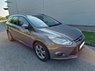 FORD FOCUS 1.6 TDCi Titanium /Ülésfűtés/Radar/Felni