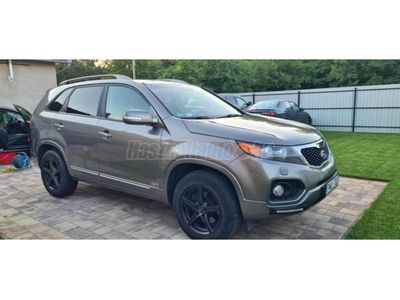 KIA SORENTO 2.2 CRDi EX Base (Automata)