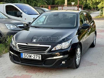 PEUGEOT 308 1.6 e-HDi Allure Panorámatető / Fejtámla monitor / Full extra