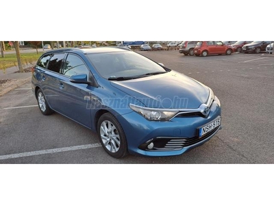 TOYOTA AURIS 1.8 HSD Active Trend (Automata)