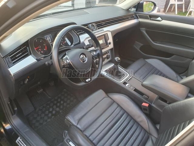 VOLKSWAGEN PASSAT VIII Variant 2.0 TDI BMT Highline