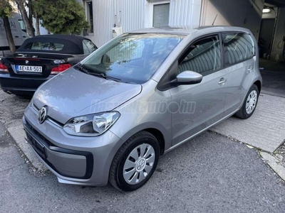 VOLKSWAGEN UP Up! 1.0 High Up! 1 tulaj!SZERVIZKÖNYV!KLÍMA!garantált:50.000.EZER KM!KihaGYHATATTLAN!