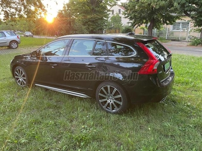 VOLVO V60 2.4 D [D6] PHEV AWD Summum Geartronic FULL felszereltség - magánszemély tulajdonostól