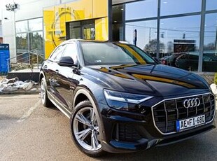 Eladó Audi Q8