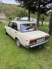 Eladó Lada 2104