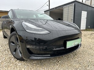 Eladó Tesla Model 3