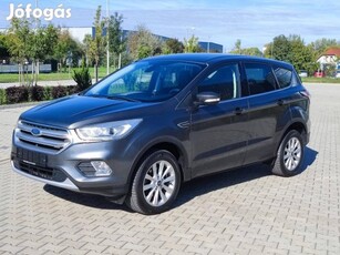 Ford Kuga 1.5 Ecoboost Titanium Technology Sérü...