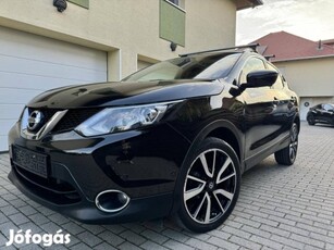 Nissan Qashqai 1.6 dCi Black Edition 4WD 1.-tul...