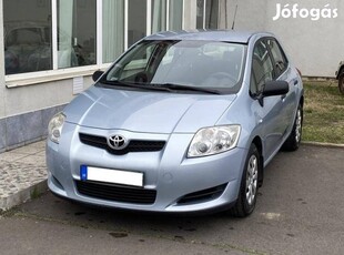 Toyota Auris 1.4 154 ezer Km . Magyar . Első Tulaj