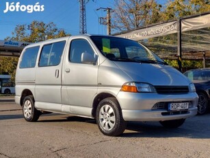 Toyota HI-ACE Hiace 2.5 D4-D Combi Long 9 szemé...