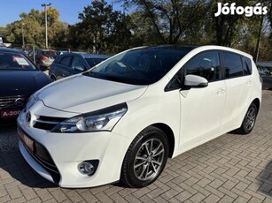 Toyota Verso 2.0 D-4D Premium Navi Megkímélt ál...