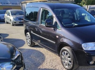 Volkswagen Caddy 1.6 Life LIFE Style 7személyes!!!