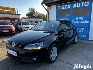 Volkswagen Jetta VI 1.6 CR TDI Comfortline //Sp...