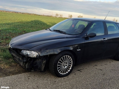 Alfa Romeo 156