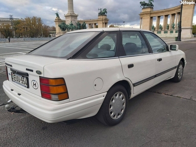 Ford Scorpio