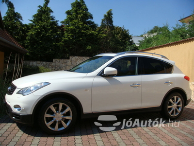 INFINITI EX37