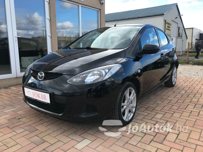 MAZDA Mazda 2