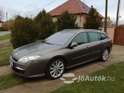 RENAULT Laguna