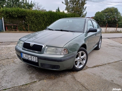 Skoda Octavia 1.6 Elegance