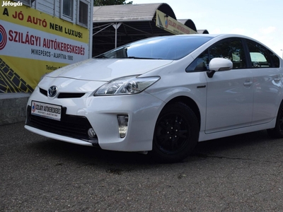 Toyota Prius 1.8 HSD Sol (Automata)