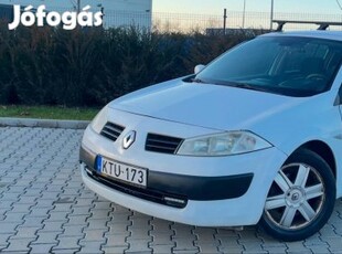 Renault Megane 1.5 dCi Authentique / Karácsonyi...