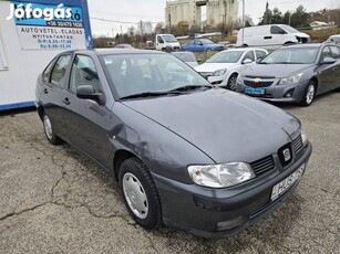 SEAT Cordoba 1.4 Stella 2.Tulajdonos-Szervokorm...