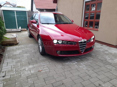 ALFA ROMEO 159 1.9 JTDm 16V Progression (Automata)