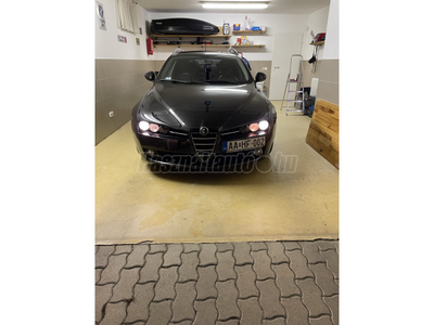 ALFA ROMEO 159 1.9 JTDm 16V Distinctive