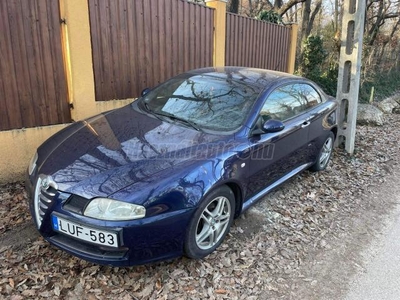 ALFA ROMEO GT 1.9 JTD 16V Q2 Új KUPLUNG. IGÉNYES BELSŐ. HIBÁTLAN MOTOR!ALKALMI VÉTEL! 5 LITERES FOGYASZTÁS