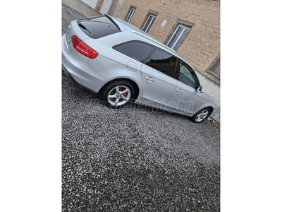 AUDI A4 2.0 TDI DPF Multitronic