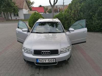 AUDI A4 Avant 2.5 V6 TDI quattro Tiptronic ic