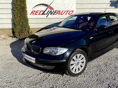 BMW 116i LCi .Piros Sport Belső. Navi