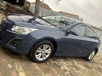 CHEVROLET CRUZE 1.8 LT (Automata)