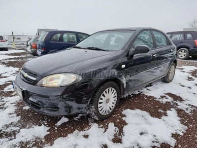 CHEVROLET LACETTI 1.4 16V Star AC