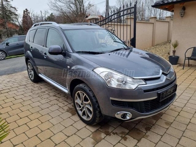 CITROEN C-CROSSER 2.2 HDi Exclusive (7 személyes ) 7 uleses 4x4