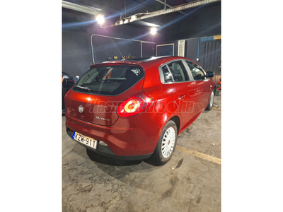 FIAT BRAVO 1.4 T-Jet Dynamic napfénytető. el.első abl.. multikormány. digitklíma. I. tulajdonos