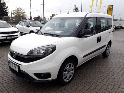 Fiat Doblo Dobló Panorama 1.4 T-Jet Easy Mo.-i!...