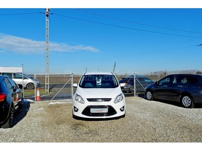 FORD C-MAX 1.6 TDCi Titanium navi.Parkradar.Tempomat.Szervizmúlt