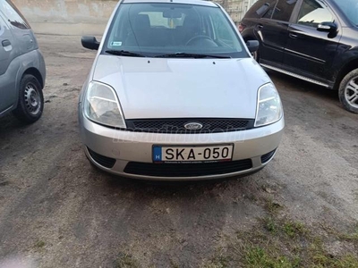 FORD FIESTA Van 1.3