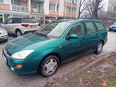 FORD FOCUS 1.6 Ghia