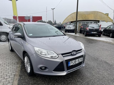 FORD FOCUS 1.6 Ti-VCT Trend