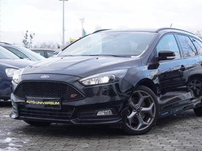 Ford Focus 2.0 Ecoboost ST3 S S Magyarországi!