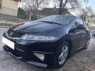 HONDA CIVIC 1.4 Type-S VÉGIG HONDA MÁRKASZERVIZBEN SZERVIZELT